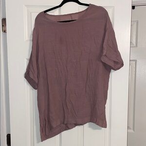 Relaxed Short-Sleeve Women's Top in Dusty Mauve
